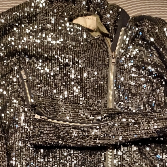 Sequence Jacket - Picture 1 of 1